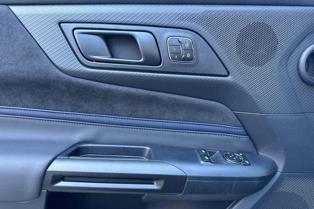 New 2025 Ford Mustang Dark Horse image 8