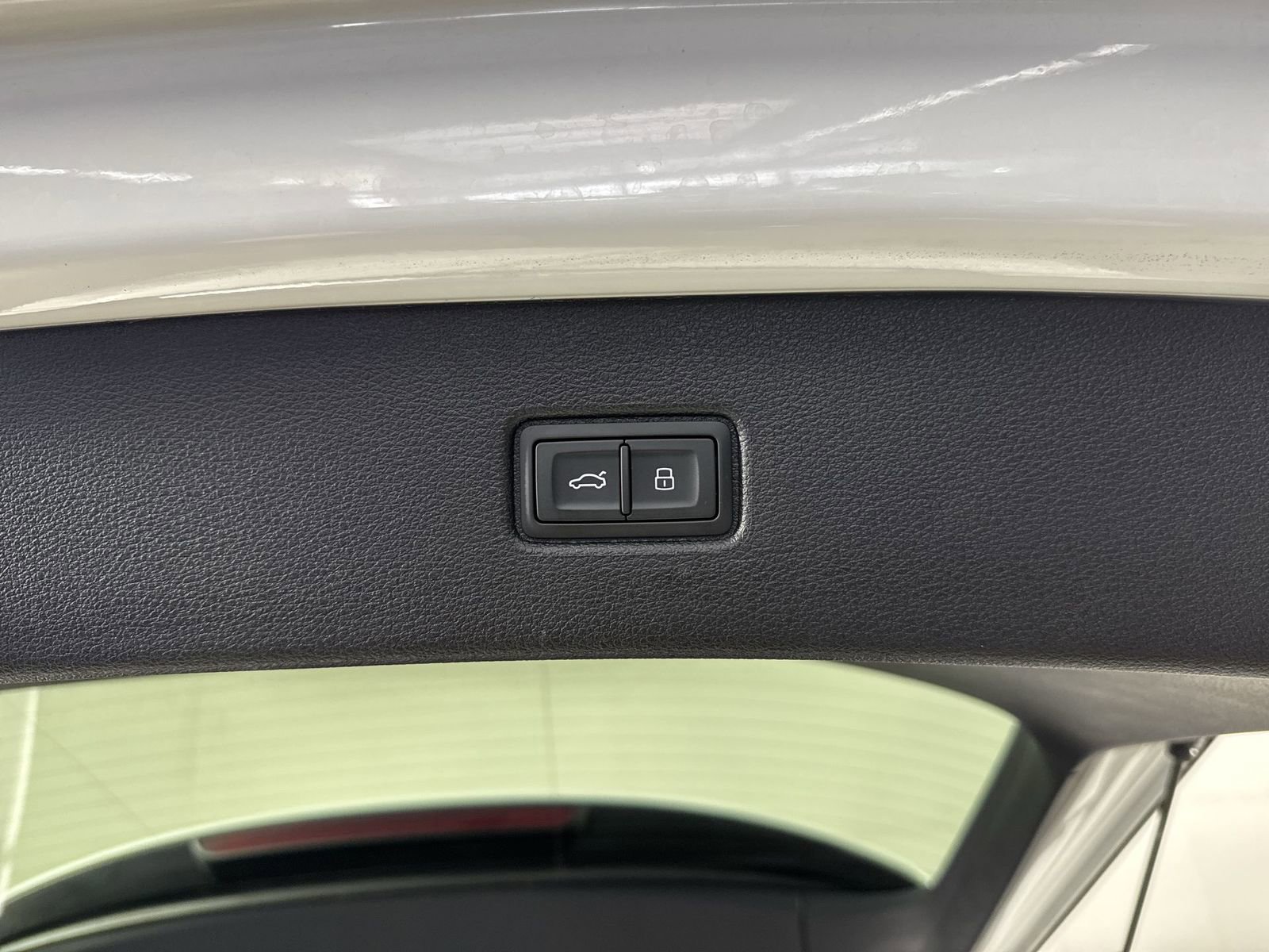 Used 2025 Audi Q7 3.0T Premium Plus image 35