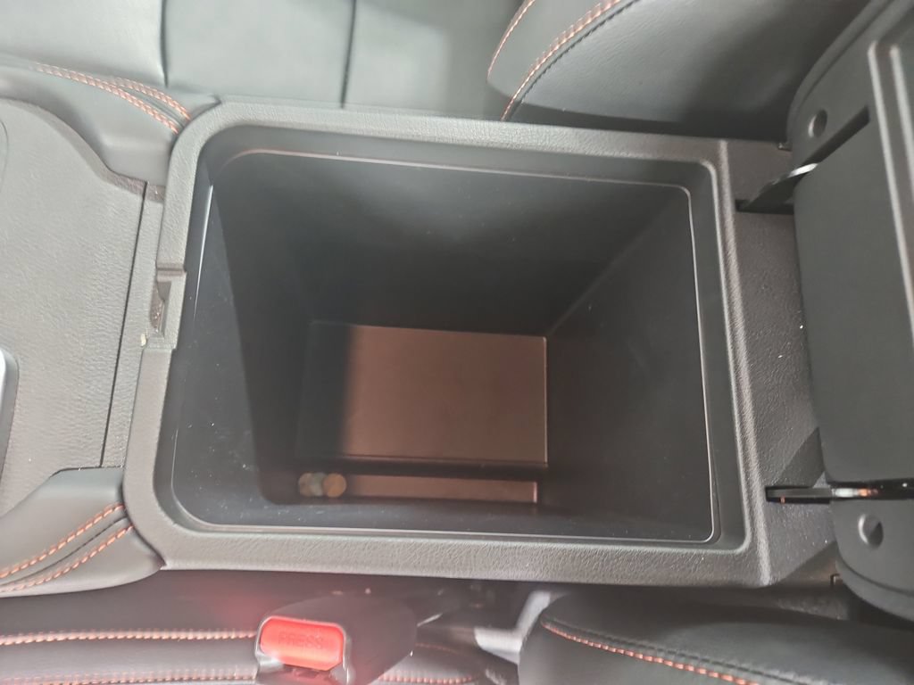 Certified 2025 Nissan Sentra SR w/ SR Premium Package FWD image 26