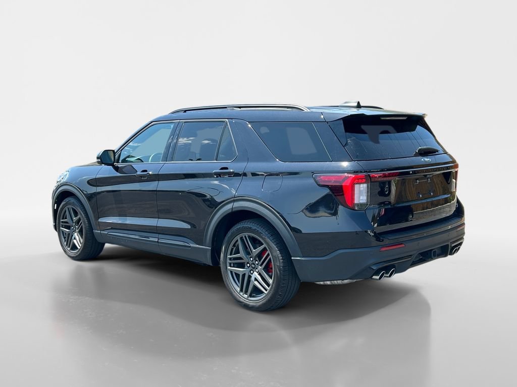 Used 2025 Ford Explorer ST w/ Sun And Sound Package AWD/4WD image 3