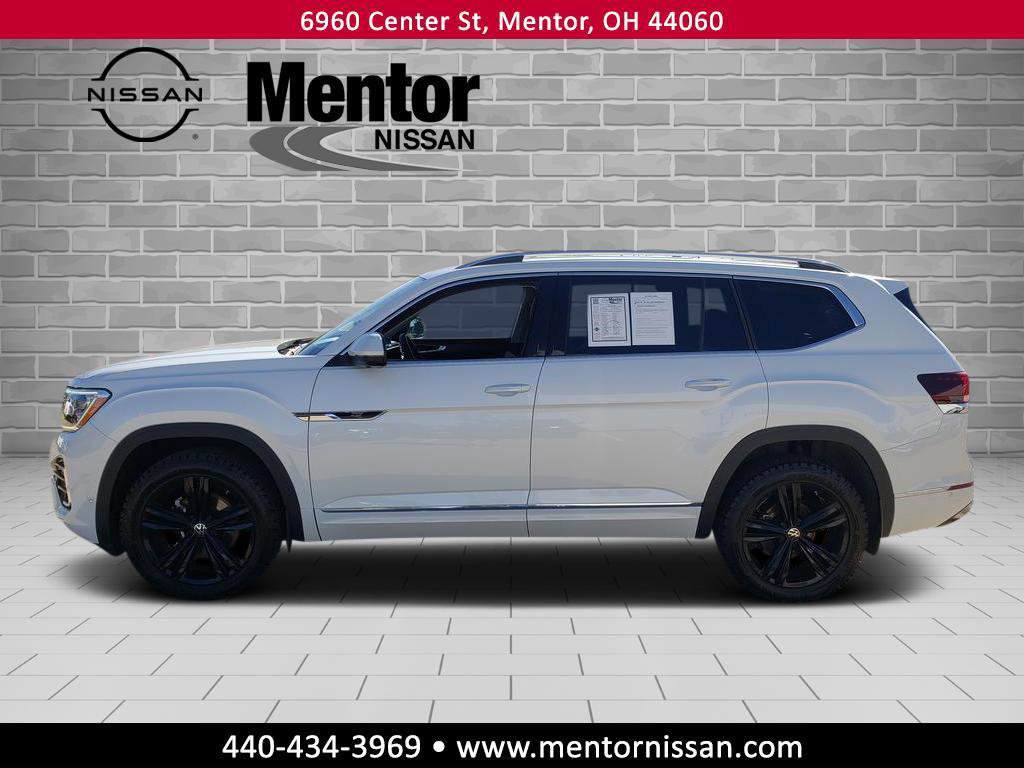 Used 2024 Volkswagen Atlas SEL Premium R-Line image 4