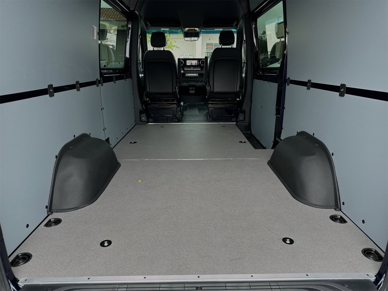 Used 2024 Mercedes-Benz Sprinter 144 Cargo image 16