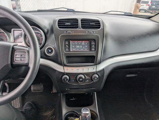 Used 2012 Dodge Journey American Value Package FWD image 3