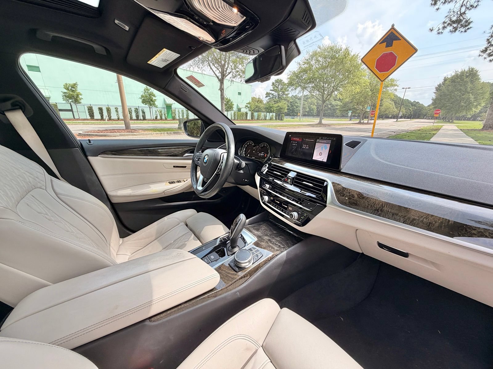 Used 2019 BMW 540i xDrive w/ Convenience Package AWD/4WD image 20
