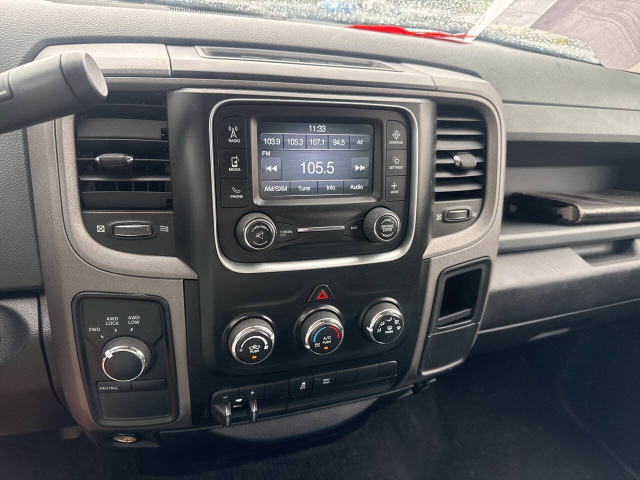Used 2017 RAM 1500 ST w/ SXT Appearance Group AWD/4WD image 31