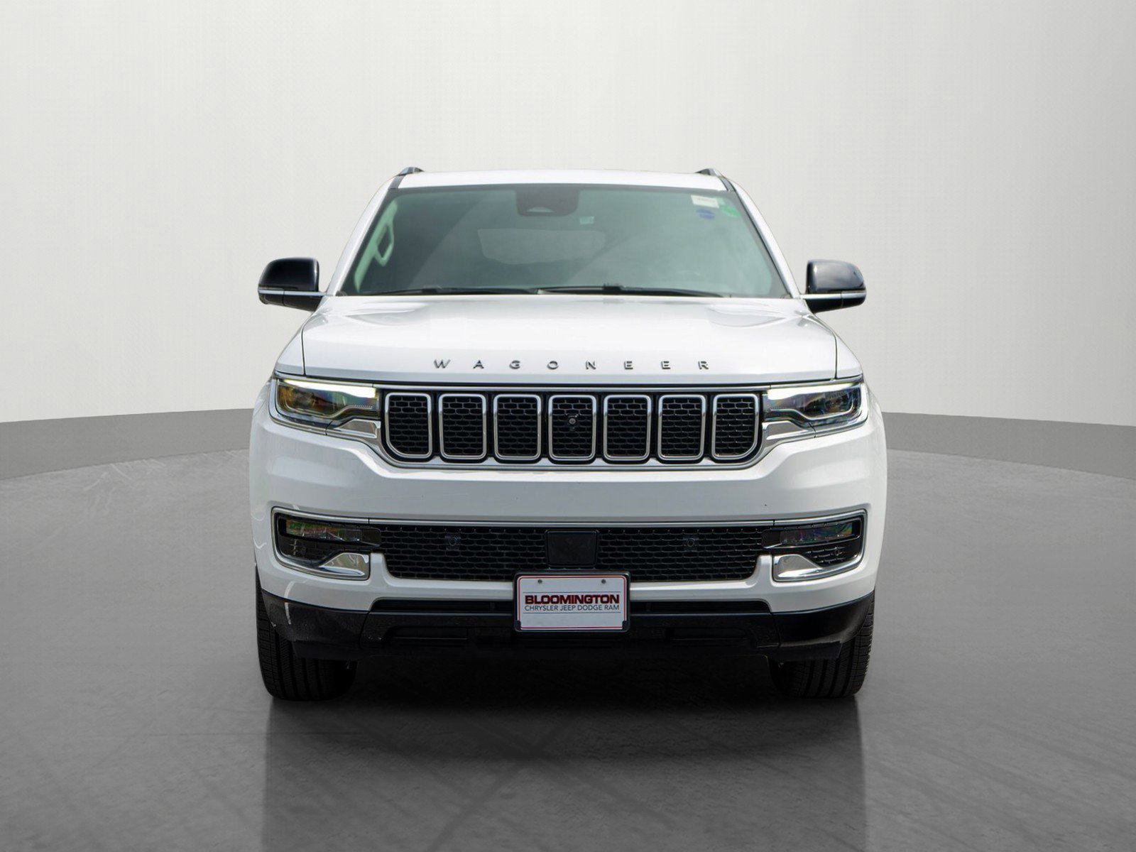 Used 2023 Jeep Wagoneer 4WD w/ Convenience Group I image 2
