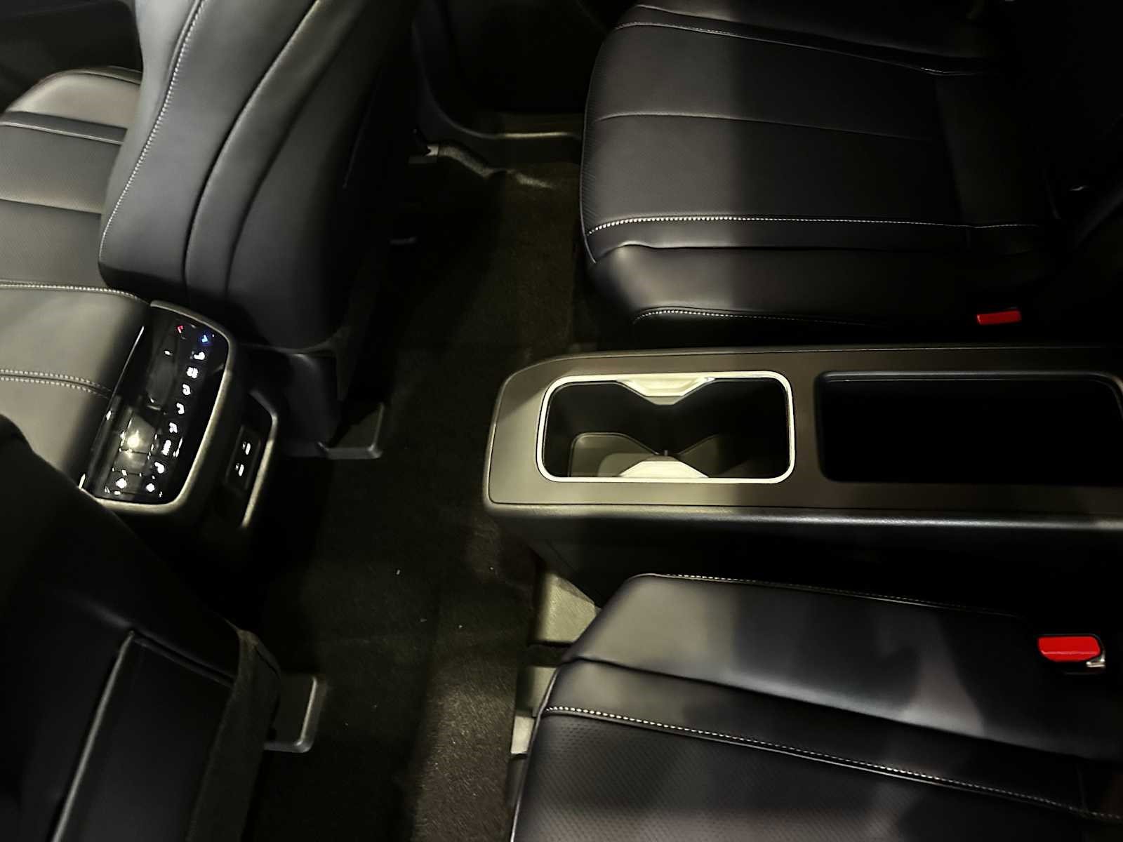 New 2026 INFINITI QX60 Sport image 13