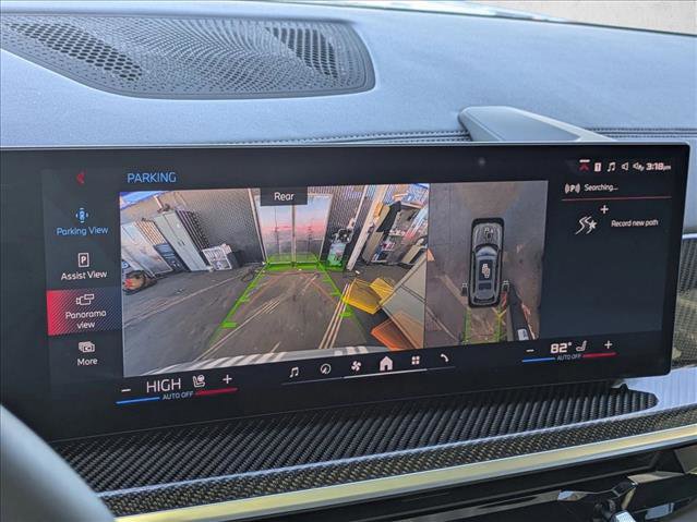 Used 2024 BMW X7 M60i w/ M Sport Professional Package image 13