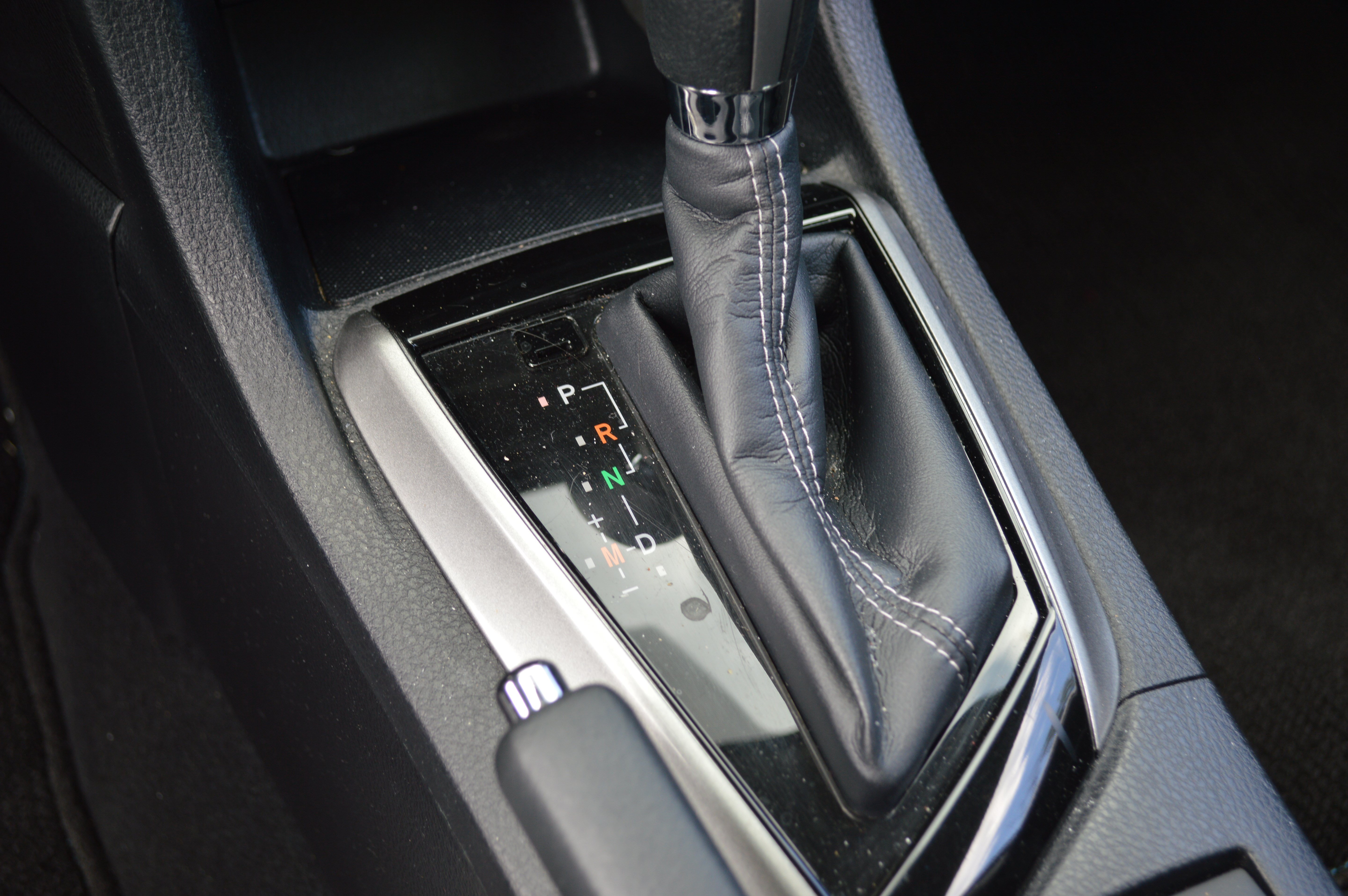 Used 2015 Toyota Corolla S FWD image 23