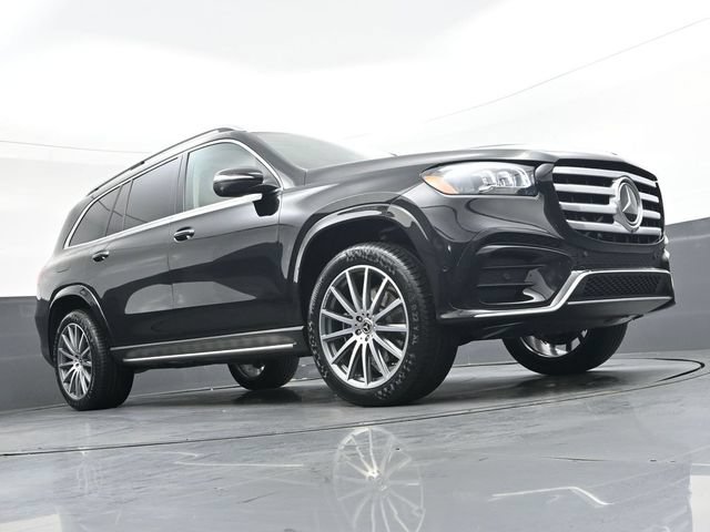 Used 2026 Mercedes-Benz GLS 450 4MATIC image 31