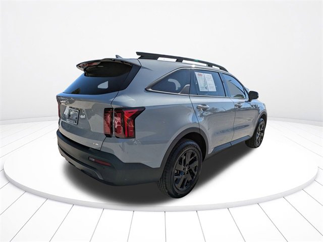 Used 2023 Kia Sorento S image 4