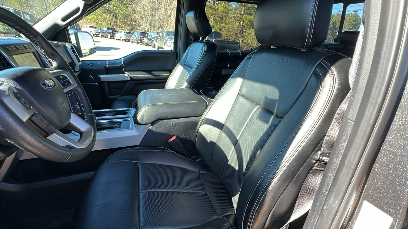 Used 2020 Ford F150 Lariat image 18