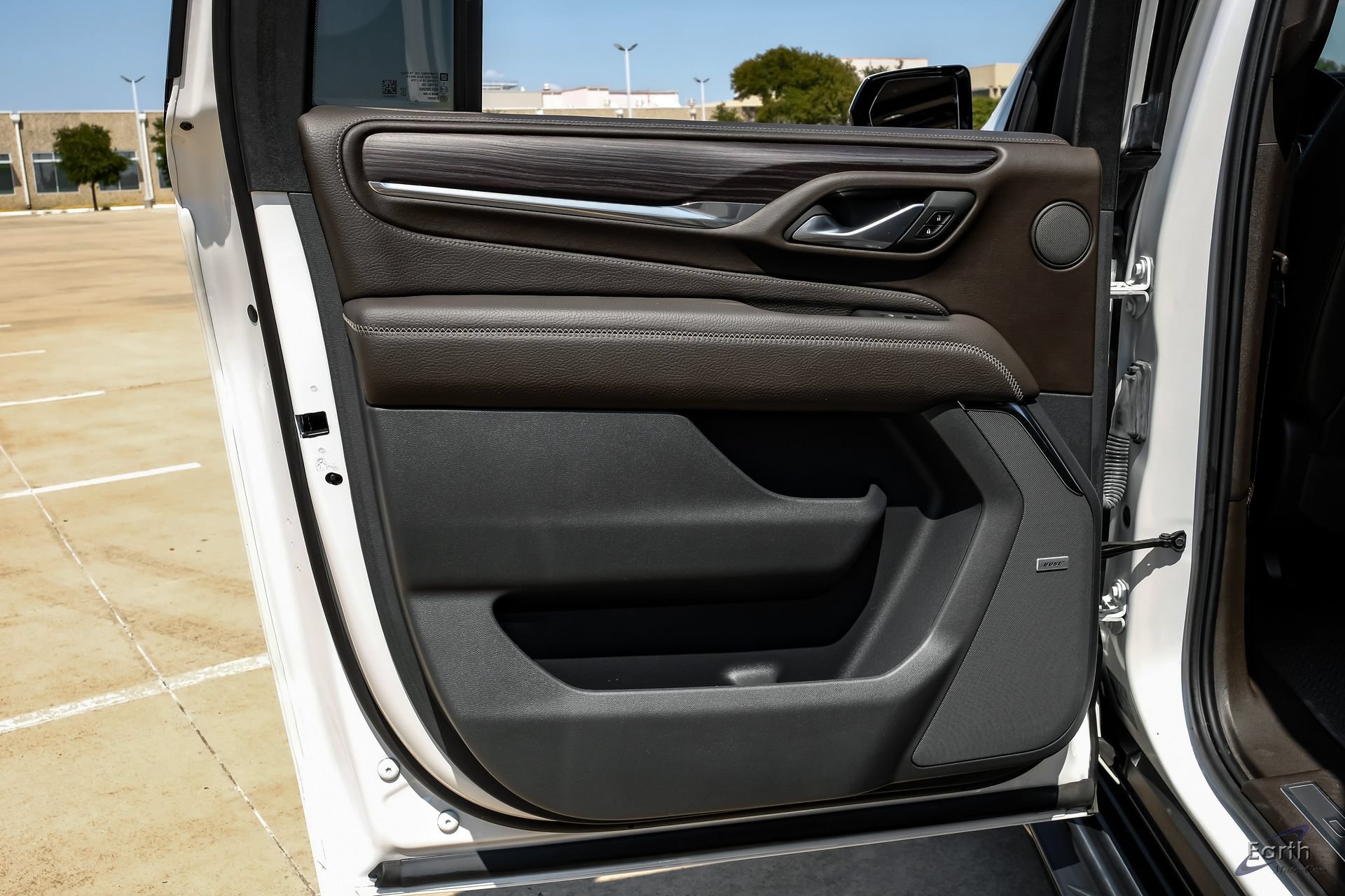 Used 2024 GMC Yukon XL Denali AWD/4WD image 88