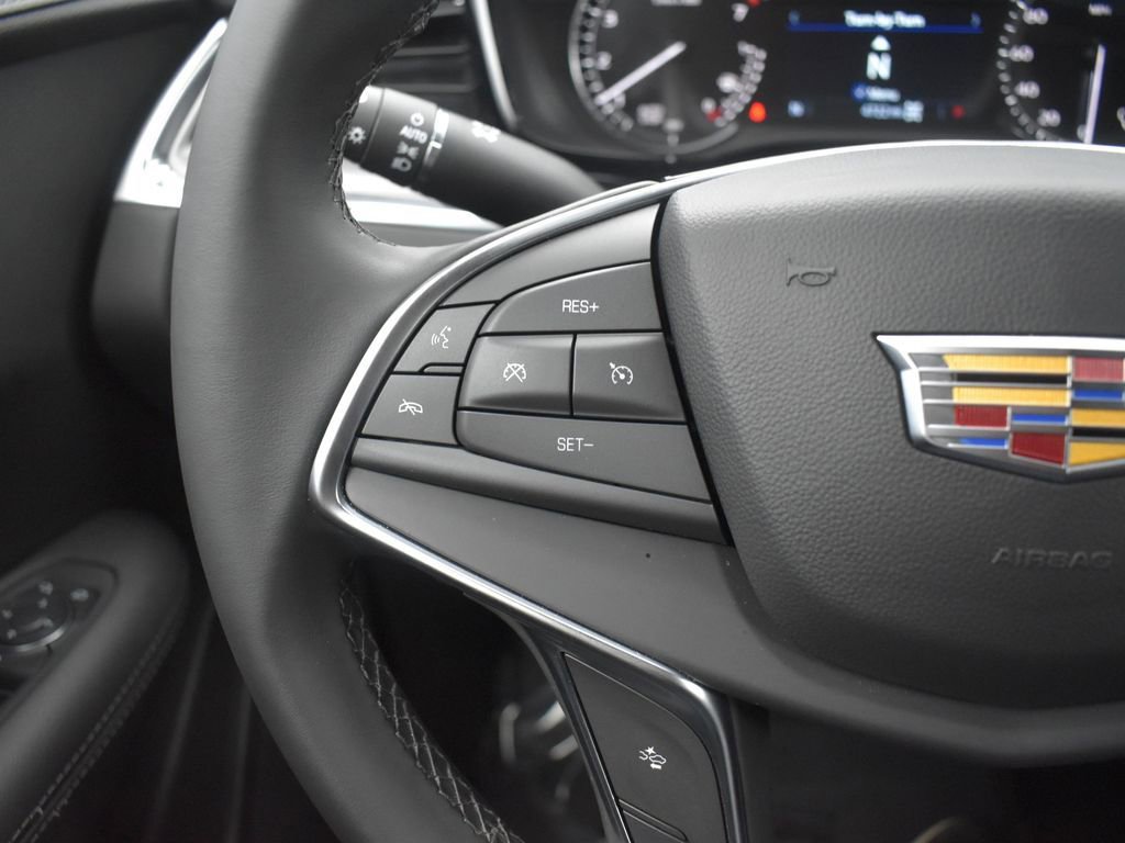 New 2026 Cadillac XT5 Luxury w/ LPO, Floor Liner Package image 15