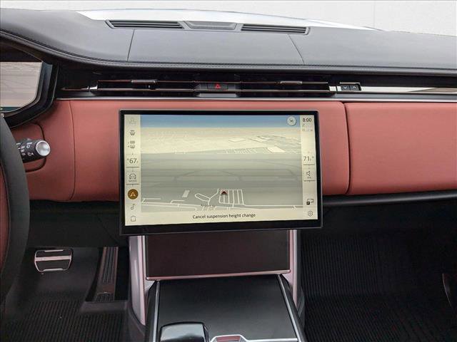New 2024 Land Rover Range Rover SV image 12