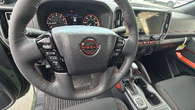 New 2026 Nissan Frontier PRO-4X w/ Pro-4x Convenience Package image 18