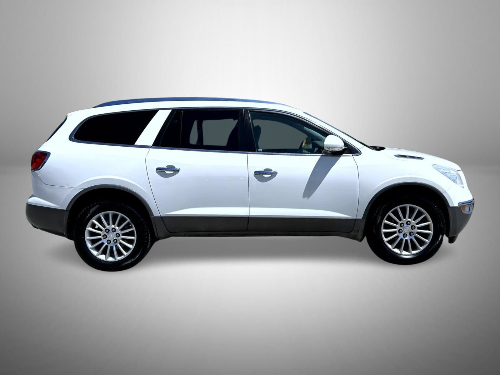 Used 2011 Buick Enclave CXL w/ Trailering Provision Package AWD/4WD image 4