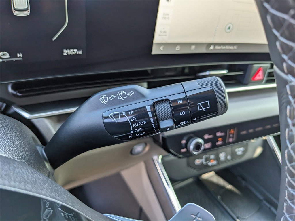 Certified 2025 Kia Carnival SX image 36