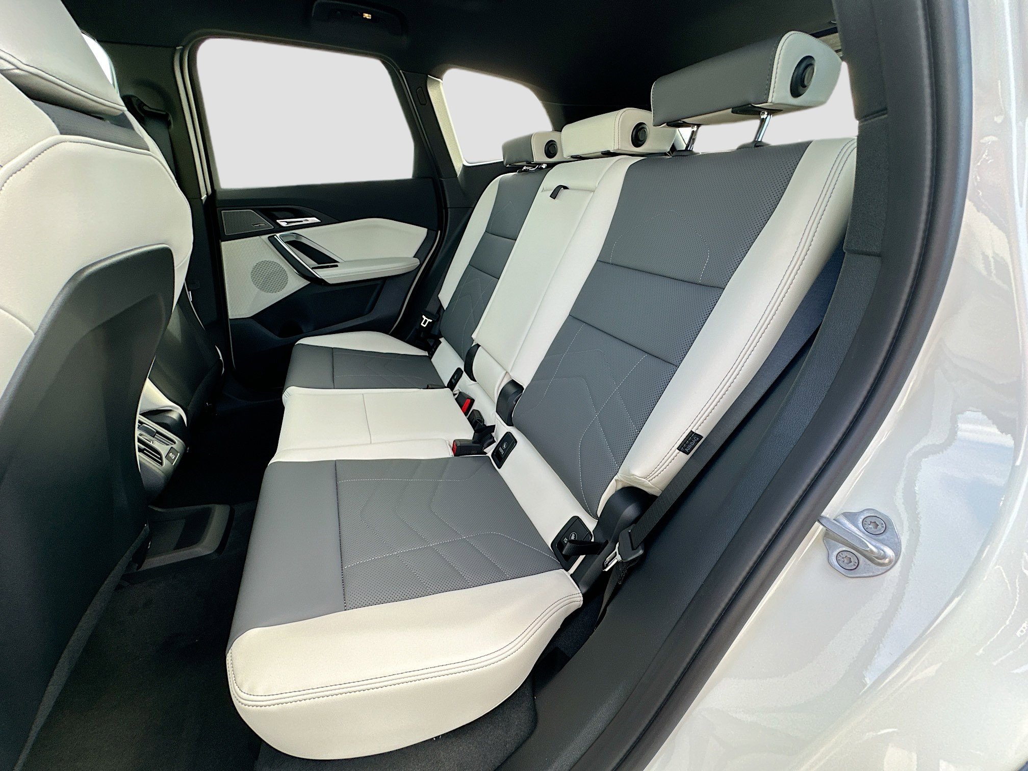 New 2026 BMW X1 xDrive28i w/ Convenience Package image 19