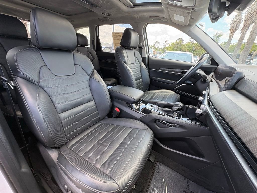 Used 2024 Kia Telluride SX Prestige AWD/4WD image 28