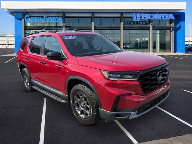 Certified 2024 Honda Pilot TrailSport image 1