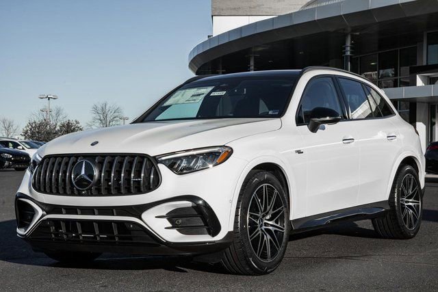 New 2026 Mercedes-Benz GLC 43 AMG 4MATIC image 3