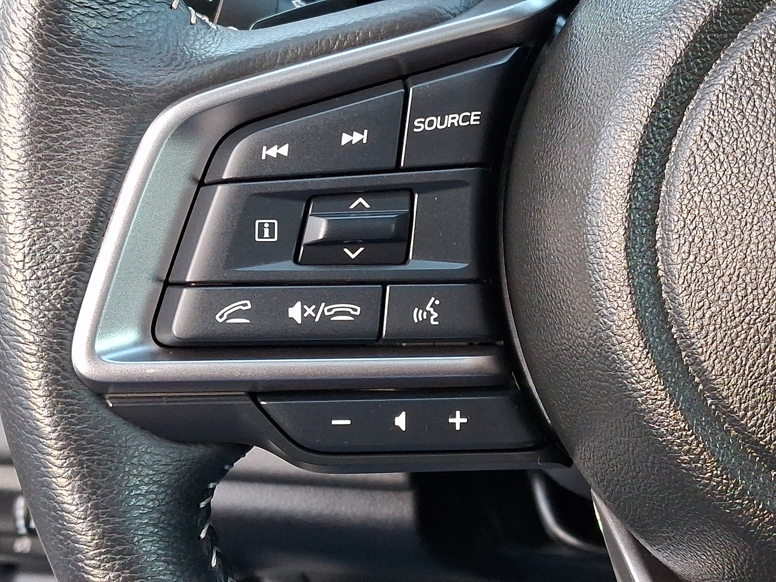 Certified 2024 Subaru Outback Limited AWD/4WD image 23