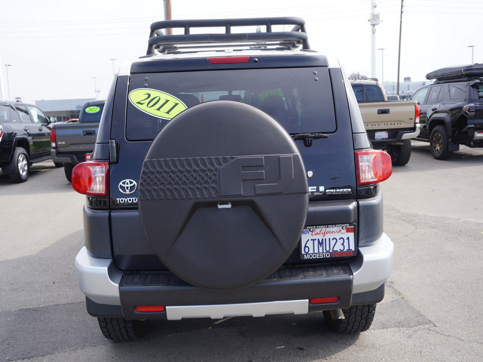 Used 2011 Toyota FJ Cruiser 4WD image 9