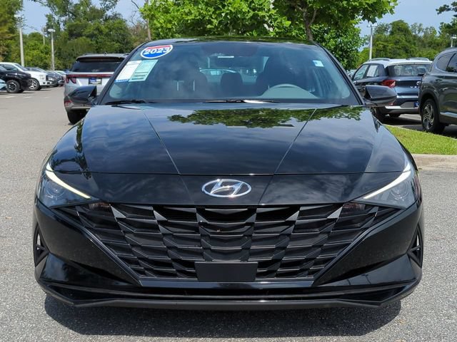 Certified 2023 Hyundai Elantra SEL w/ Convenience Package FWD image 9