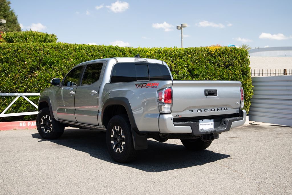 Used 2023 Toyota Tacoma TRD Off-Road w/ TRD Premium Off Road Package AWD/4WD image 9
