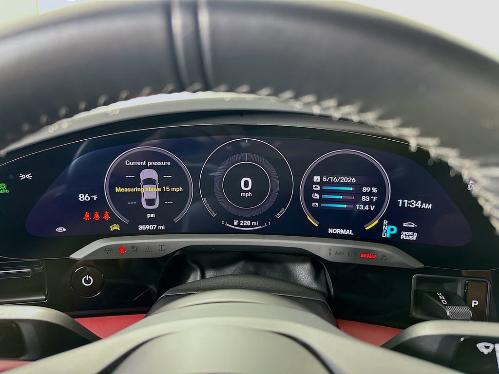 Certified 2022 Porsche Taycan Turbo AWD/4WD image 13
