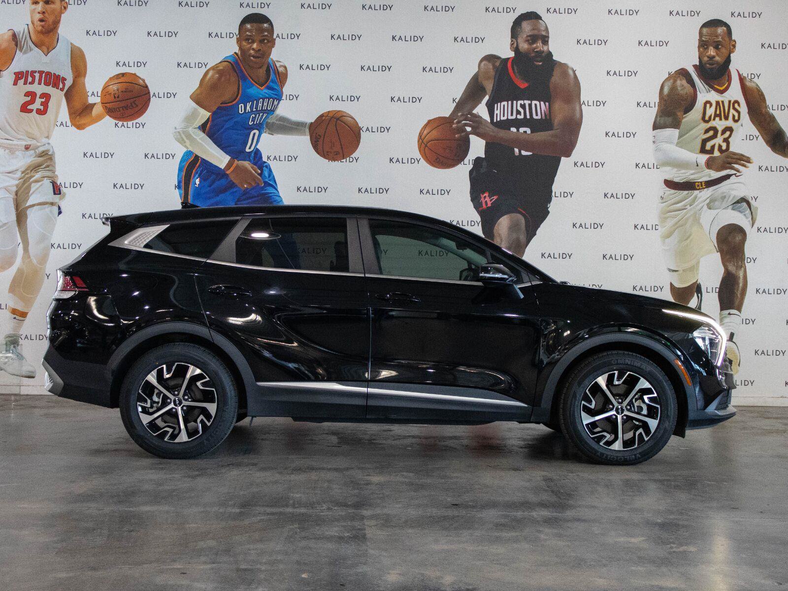 Used 2023 Kia Sportage EX FWD image 18