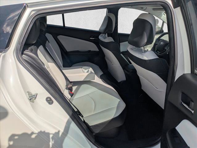 Used 2022 Toyota Prius XLE w/ Advanced Technology Package image 17