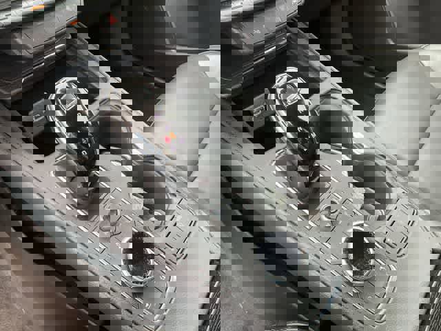 Used 2021 Cadillac XT4 Premium Luxury w/ Driver Awareness Package image 23