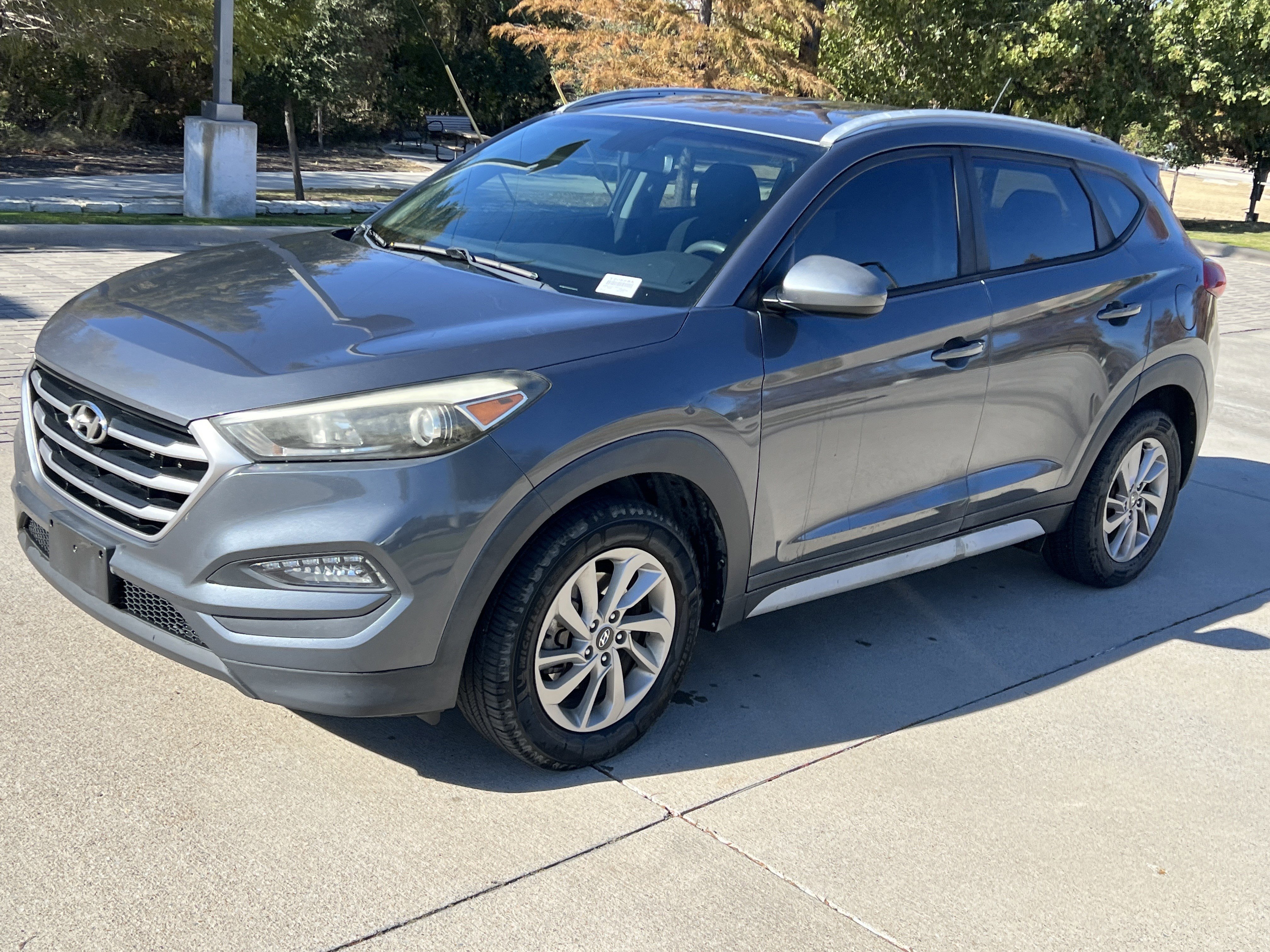 Used 2017 Hyundai Tucson SE image 5