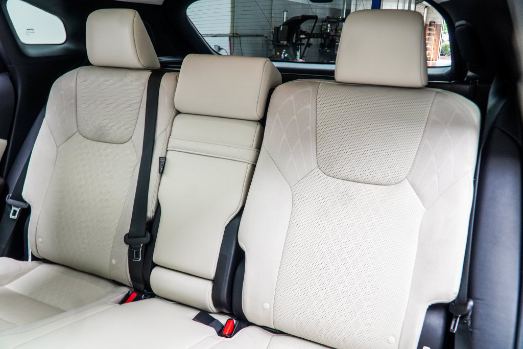 Used 2024 Lexus RX 350 FWD image 42