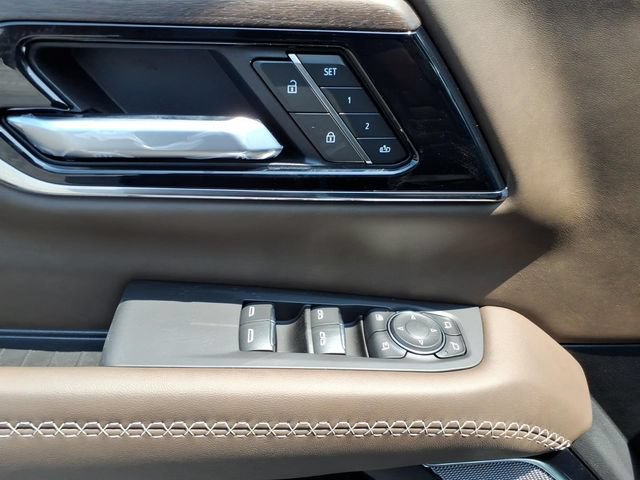 New 2026 GMC Yukon XL Denali Ultimate AWD/4WD image 29