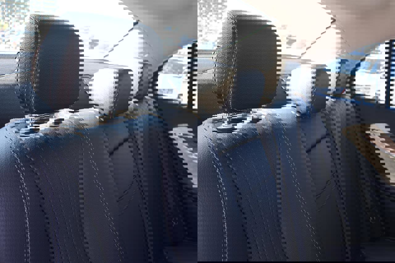 Used 2018 Mercedes-Benz E 300 image 23