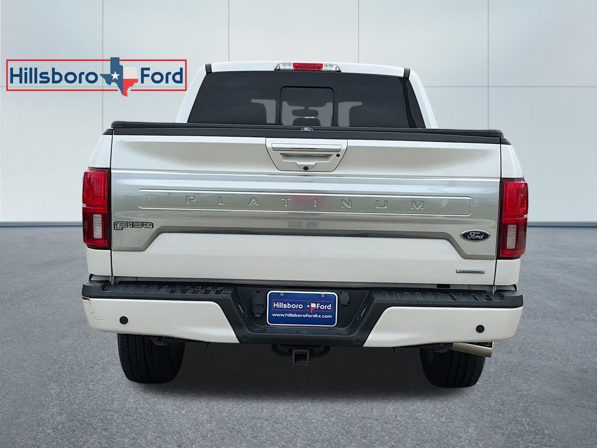 Used 2018 Ford F150 Platinum w/ Equipment Group 701A Luxury AWD/4WD image 8