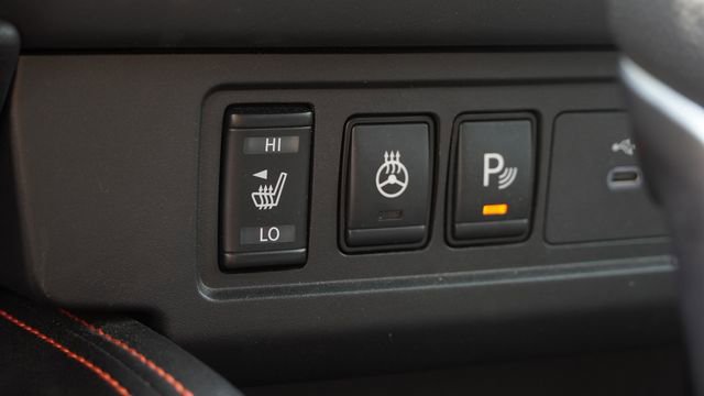 Used 2023 Nissan Frontier PRO-4X w/ Pro Convenience Package AWD/4WD image 25