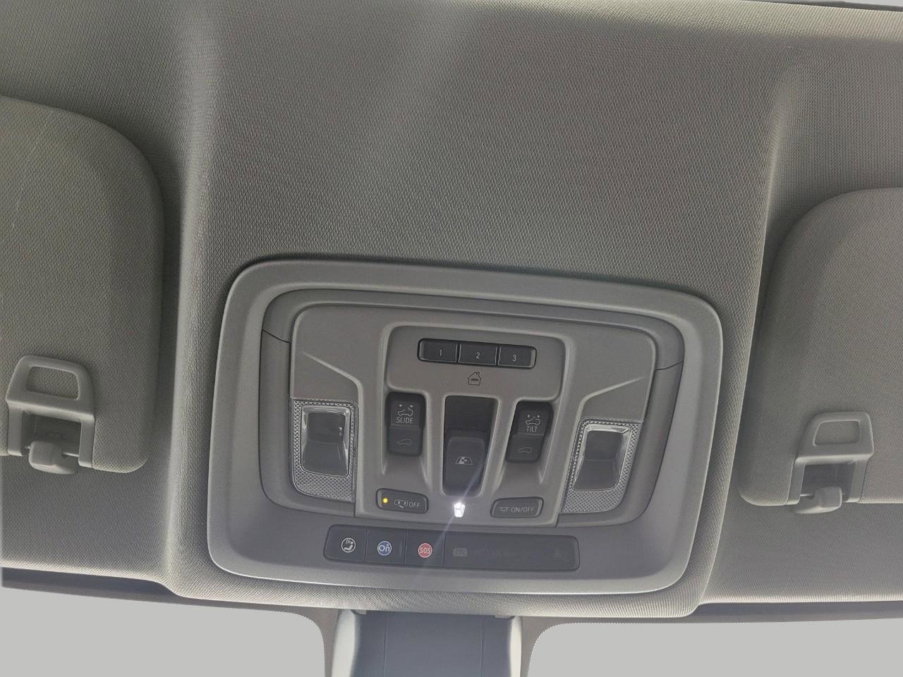 Used 2021 GMC Sierra 1500 Denali w/ Driver Alert Package II image 18