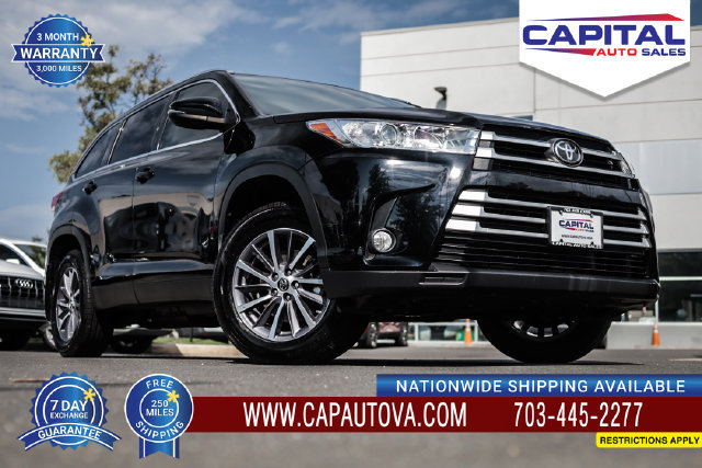 Used 2019 Toyota Highlander XLE AWD/4WD image 1