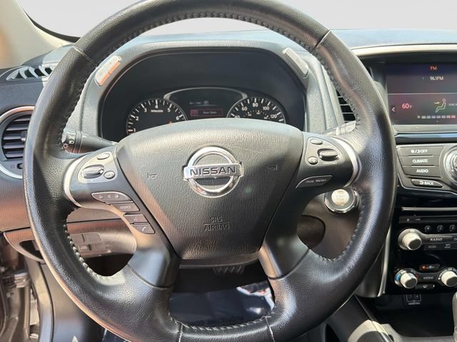 Used 2020 Nissan Pathfinder SV AWD/4WD image 30