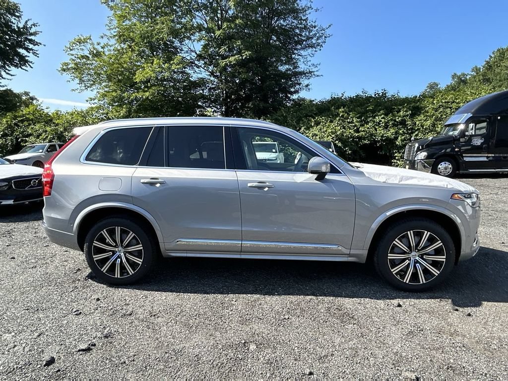 Used 2024 Volvo XC90 B6 Plus w/ Protection Package Premier AWD/4WD image 9