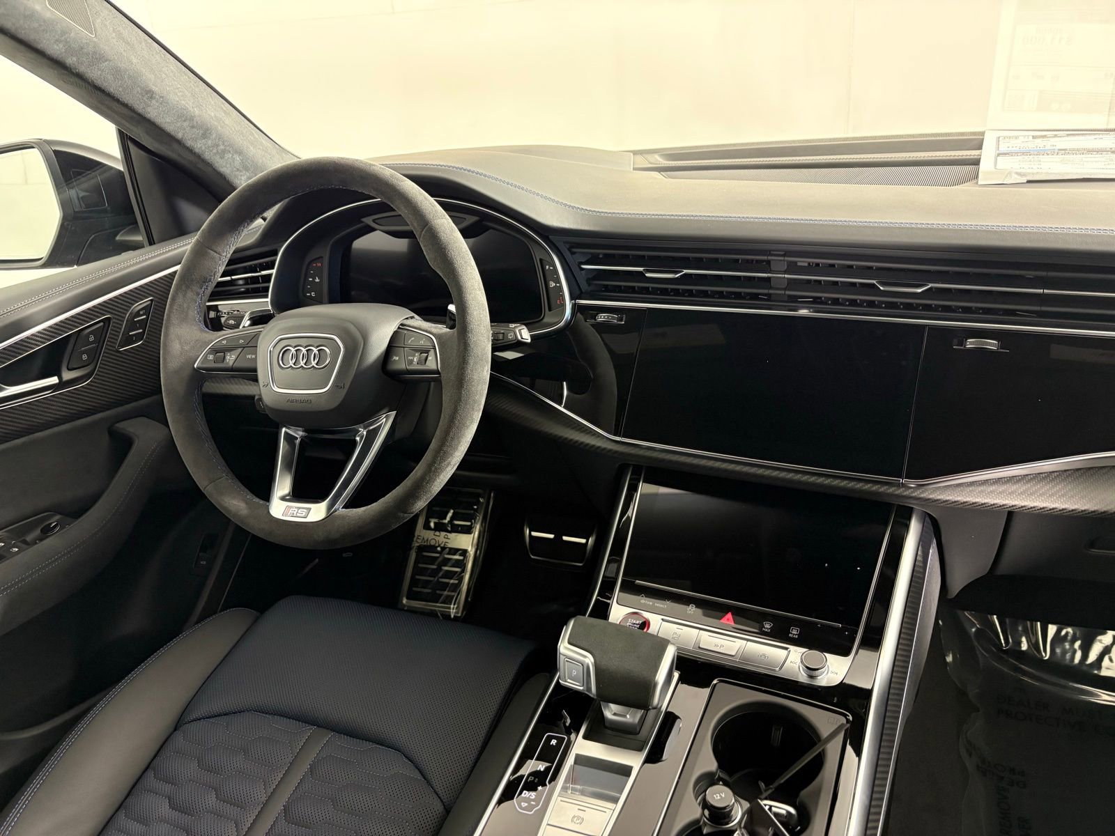 New 2026 Audi RS Q8 performance image 14