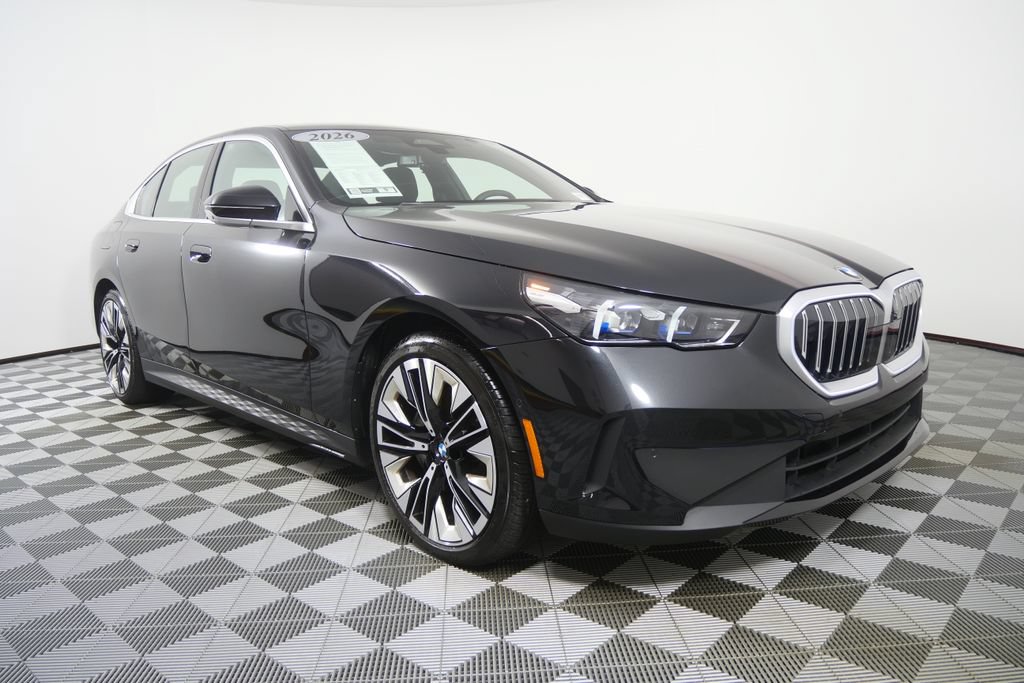 Certified 2026 BMW 540i xDrive AWD/4WD image 3