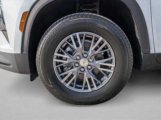 New 2026 Chevrolet Traverse LT image 9