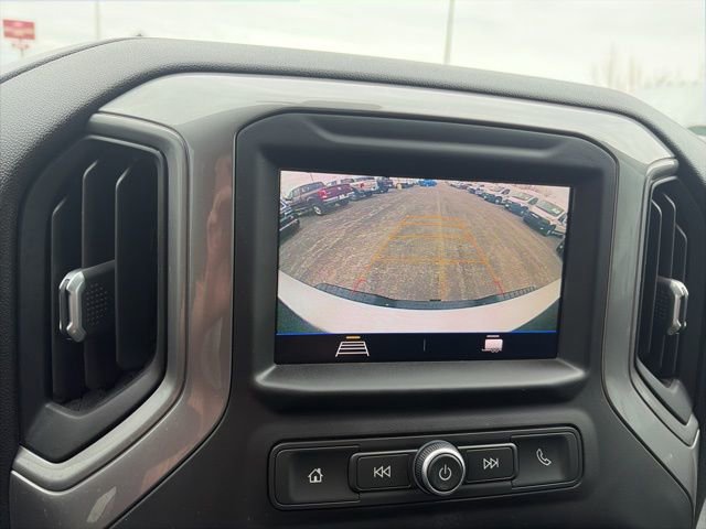 Used 2020 Chevrolet Silverado 2500 Custom w/ Custom Value Package image 17