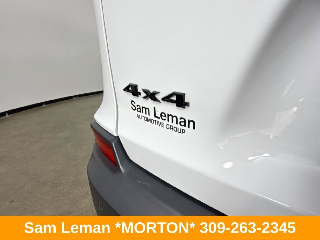 Used 2023 Jeep Cherokee Altitude Lux w/ Lux Elite Package AWD/4WD image 41