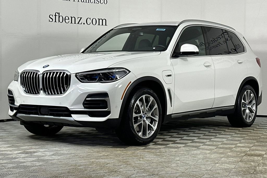 Used 2023 BMW X5 xDrive45e w/ Executive Package image 8